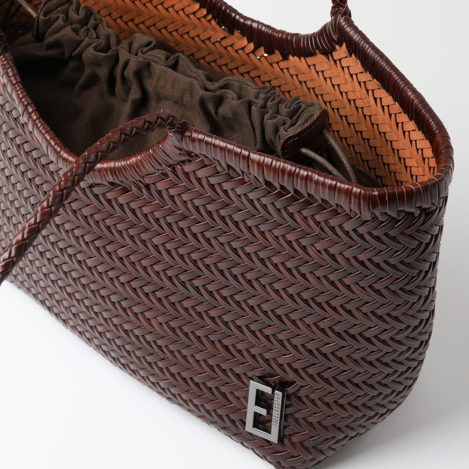 Cartera Novae Brown